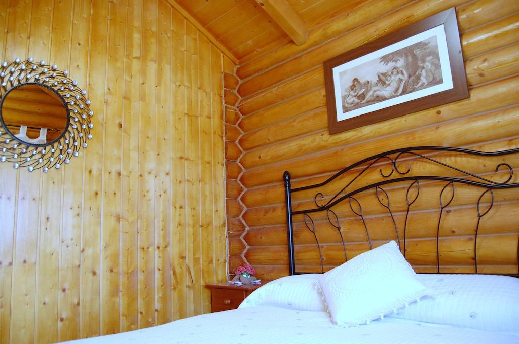 Casas Rurales Villa Pereza Casas De Los Pinos Eksteriør billede